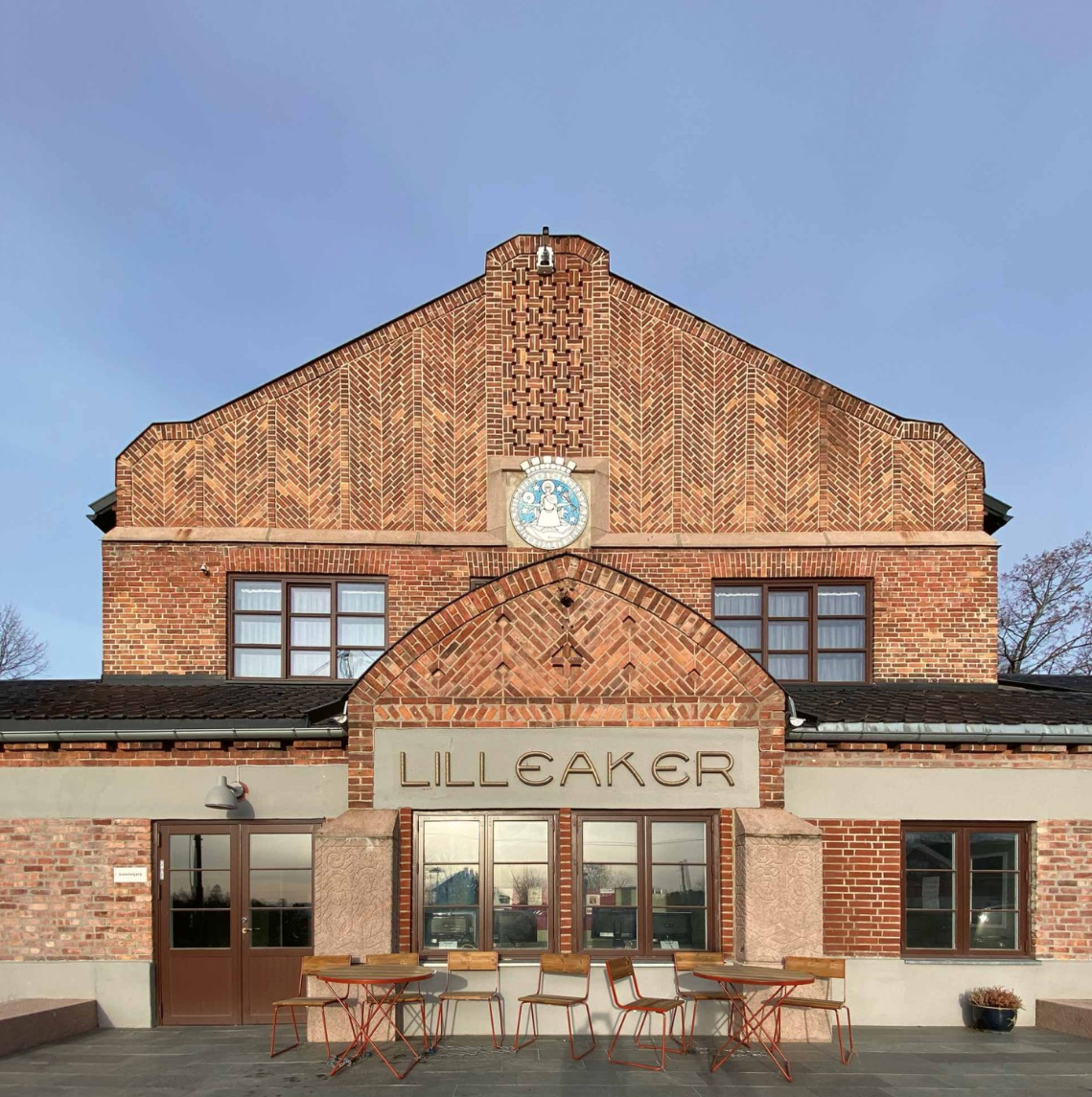 KUNSTUTSTILLING PÅ STOPPESTEDET 2. OG 3. APRIL    